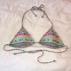***NWOT*** Victoria Secret Bikini Top